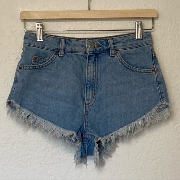 Topshop Pants - Topshop Kiri Distressed Frayed Hem Blue Jean Shorts, Size 4
